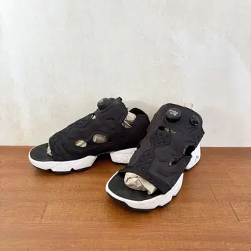 새상품급 리복 인스타펌프 퓨리 23.0cm 블랙 990