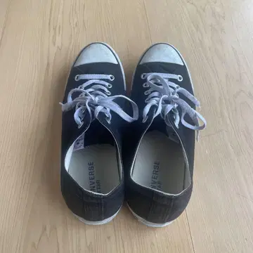 CONVERSE 블랙 로우컷 스니커즈