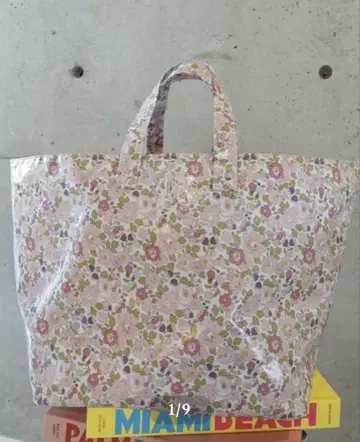 JNHearts Liberty Carry BagBesty Pink