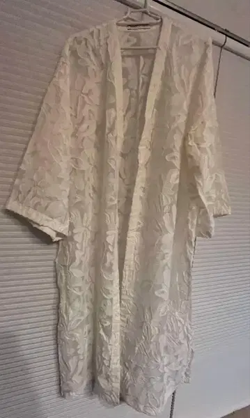 greedinternational 가운 레이스