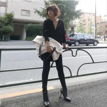 ETRE TOKYO 2WAY 써멀 롱 슬리브 헨리넥 블랙