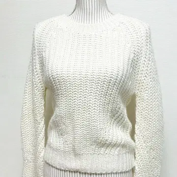 질스튜어트 JILLSTUART 화이트 니트 스웨터 긴팔 M