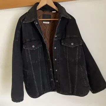 LEVI'S 블랙 데님 자켓 M 사이즈