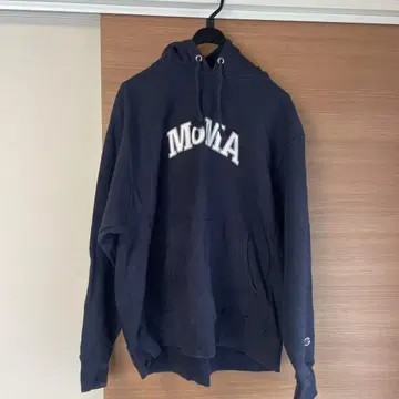 Champion MOMA 자수 네이비 후드티