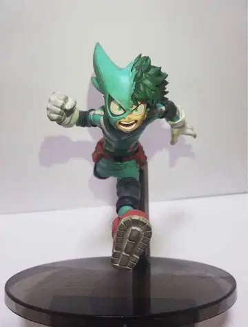 나의 히어로 아카데미아 미도리야 이즈쿠 리페인트 피규어