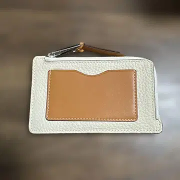 프래그먼트 케이스 베이지