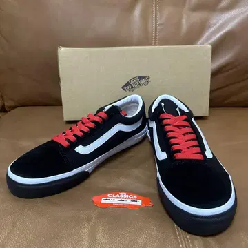 Vans 블랙/화이트/레드 스니커즈