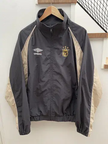 umbro 9090 나일론 자켓 XL 그레이/베이지
