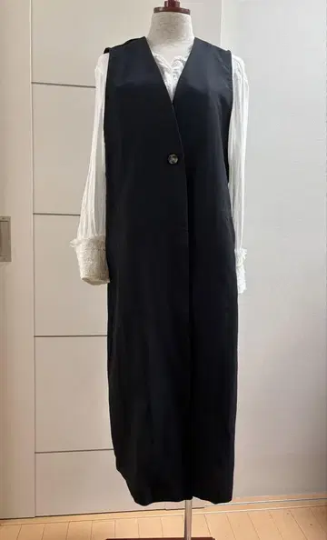 노카라 블랙 롱 베스트