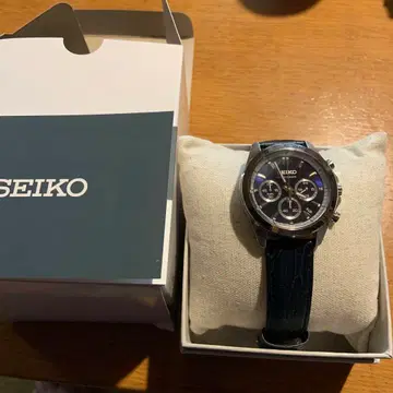 가격 인하 중 새상품 SEIKO 크로노그래프 손목시계 다크 블루