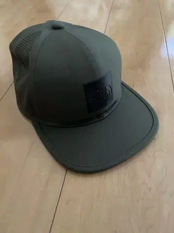 THE NORTH FACE 올리브 그린 캡