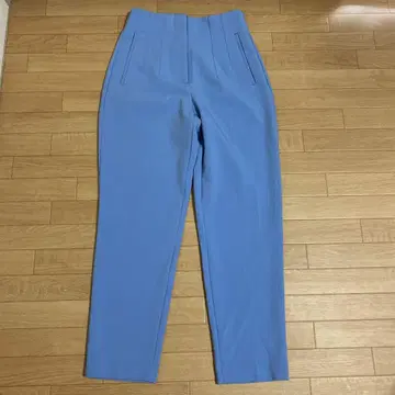 ZARA 라이트 블루 슬랙스 S 사이즈