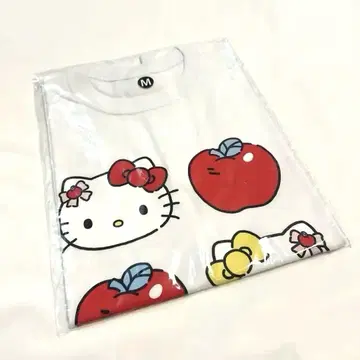 한국 한정판 헬로키티 애플 카페 한정판 키티 T셔츠 M size