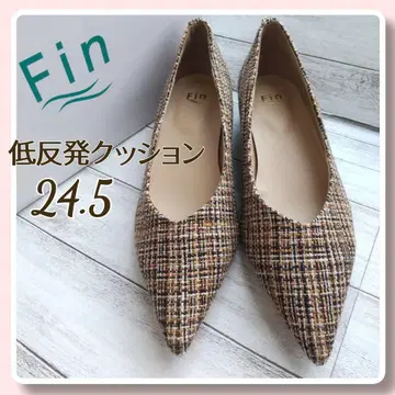 새상품급 가을 컬러 펌프스 fin 저반발 V컷