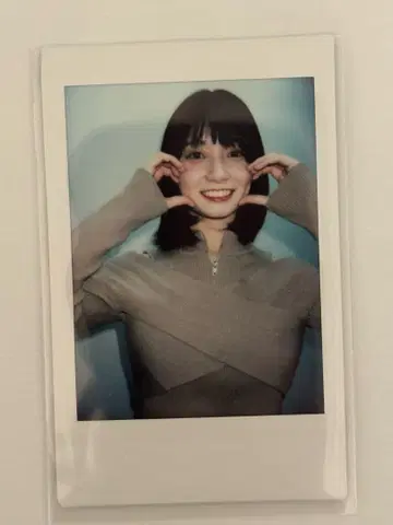 세토 카나 폴라로이드