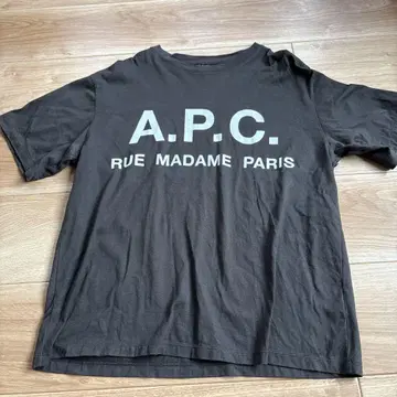 A.P.C. 차콜 T셔츠 L 사이즈