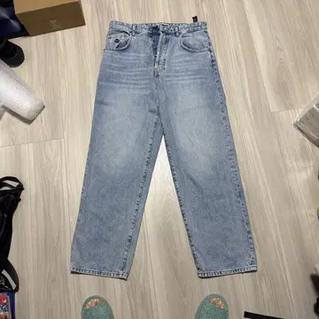 ZARA RHUIGI 라이트 블루 데님 팬츠 EUR 42