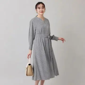 언타이틀 지오메 패턴 머메이드 원피스 블랙