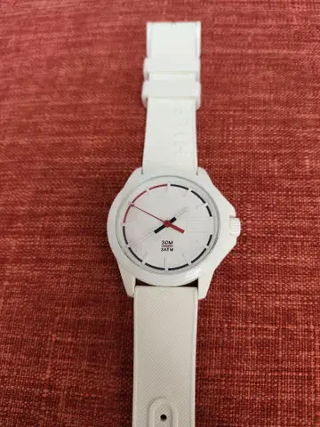 고무 벨트 시계 타미힐피거