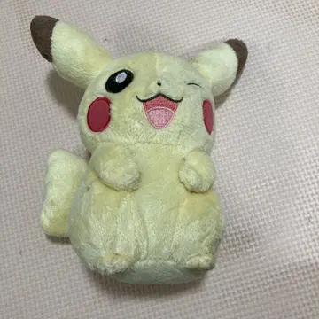 피카츄 봉제 인형 본체