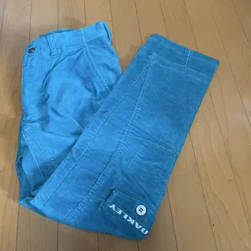 오클리 팬츠