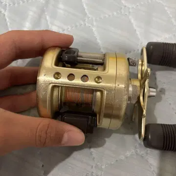Shimano CALCUTTA 베이트 낚시릴 칼카타 퀘스트 50