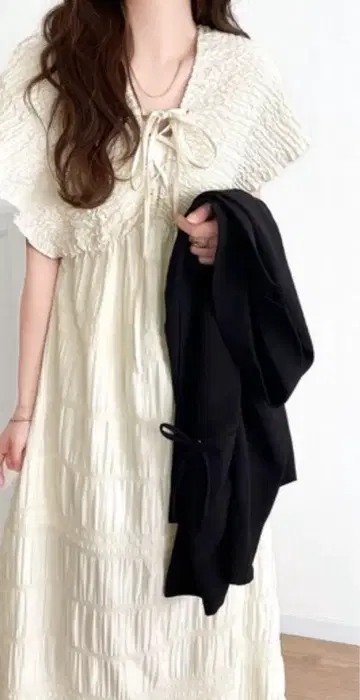 마조리카 플리츠 개더 사용 플레어 원피스(롱)