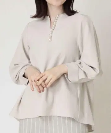 jines 펄 넥 블라우스 상의 jines 깔끔한 행사 등에