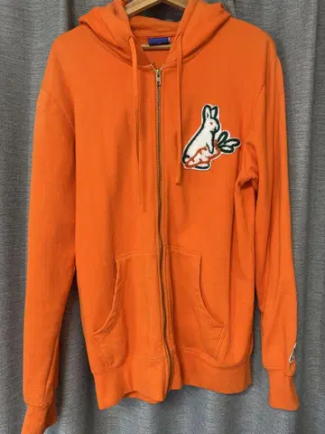 fr2 x carrots 콜라보 지퍼 후디