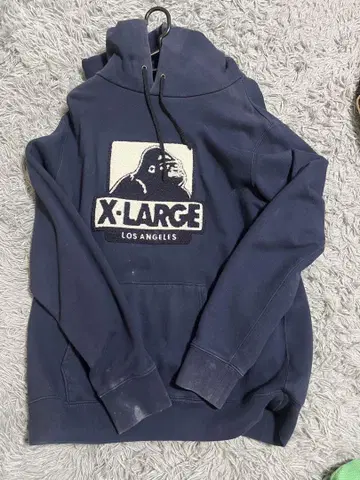 X-LARGE 네이비 후드티