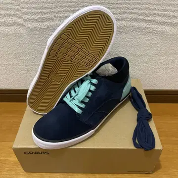 GRAVIS 네이비/민트 스니커즈