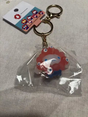 오사카 간사이 만박 산리오 미야쿠미야쿠 시나모롤 클리어 키링