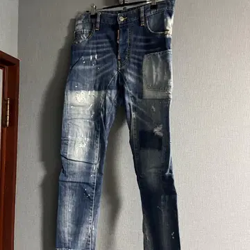DSQUARED2 데미지 가공 데님 팬츠 사이즈 42