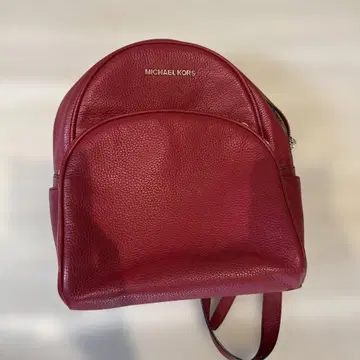 마이클코어스 백팩