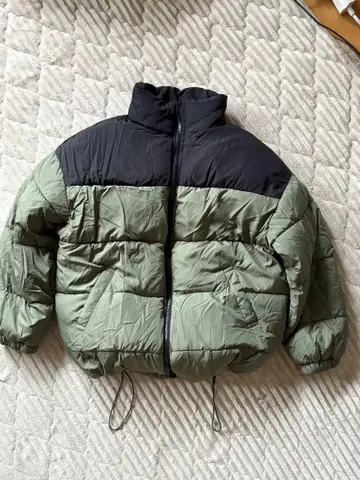 GORGE 퍼프 자켓