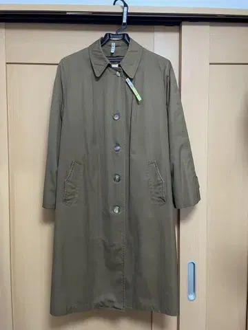London fog 트렌치코트 올리브