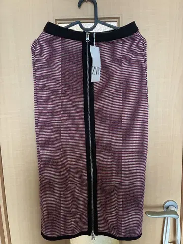 빨간색과 화이트 체크 무늬 타이트 스커트 M