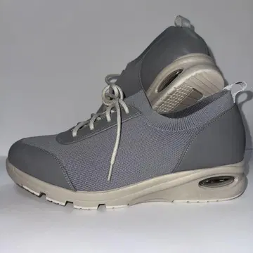 아틀리에 오카다 그레이 스니커즈