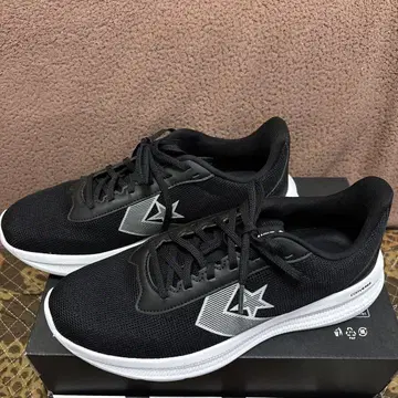 CONVERSE 블랙 러닝화