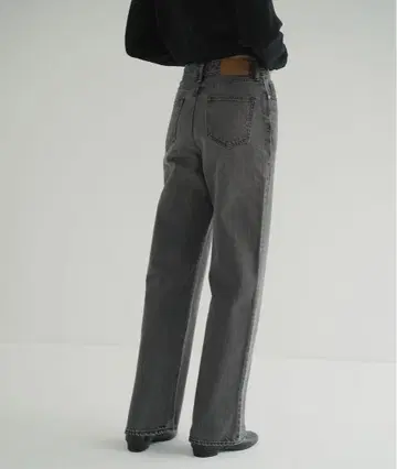 CLANE SECOND DENIM PANTS