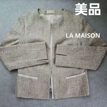 라 메종 화이트 자켓 어반 리서치 입학식 포멀 일본제