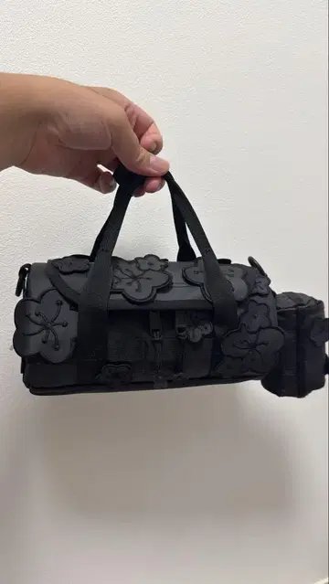 새상품 THE NORTH FACE 세실리 반센 베이스캠프 클러치