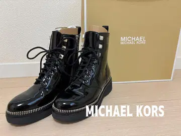 MICHAEL KORS 블랙 에나멜 부츠 22 cm