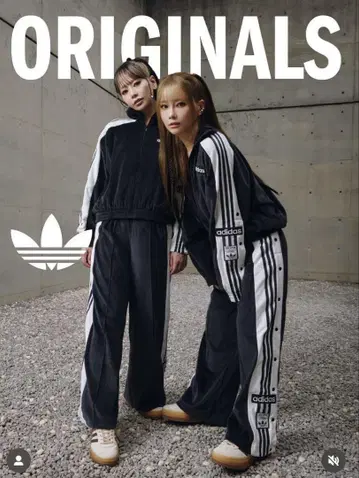 adidas W ADIBREAK VELOUR TT TP 셋업
