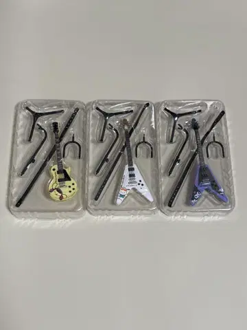 산리오 락모노 기타