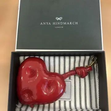 안야 힌드마치 백참 키참 하트 레드 빨간색