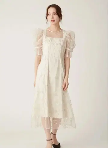 릴리 브라운 튤 자수 드레스 lilybrown ANNA SUI