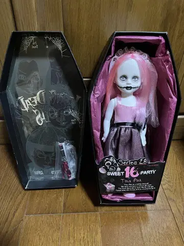리빙 데드돌스 티나 핑크 리비데