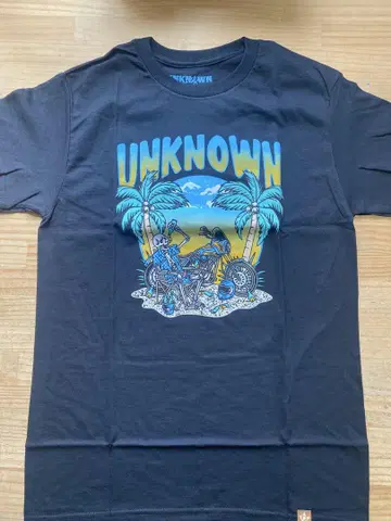 [ UNKNOWN INDUSTRIES ] RUN IT BACK2 T셔츠