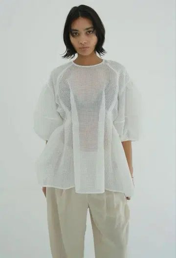 CLANE SHEER PLAID VOLUME SLEEVE TOPS